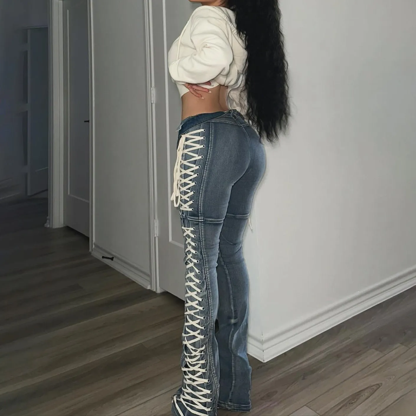2025 New high waist side straps tight jeans autumn and winter new street style deconstruction design jeans wholesale