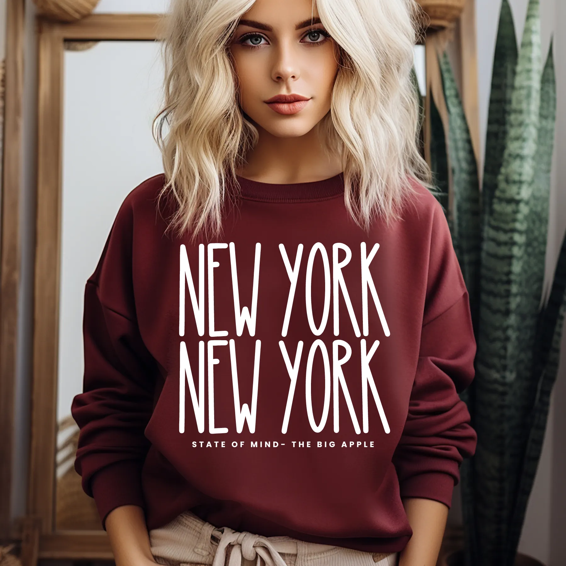 New York New York Chic: Women's Sweatshirt for Urban Style and Cozy Comfort